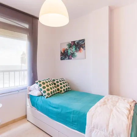 Apartment Bonito En Primera Linea De Playa Estepona